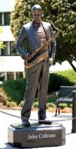 coltrane_statue-187x365